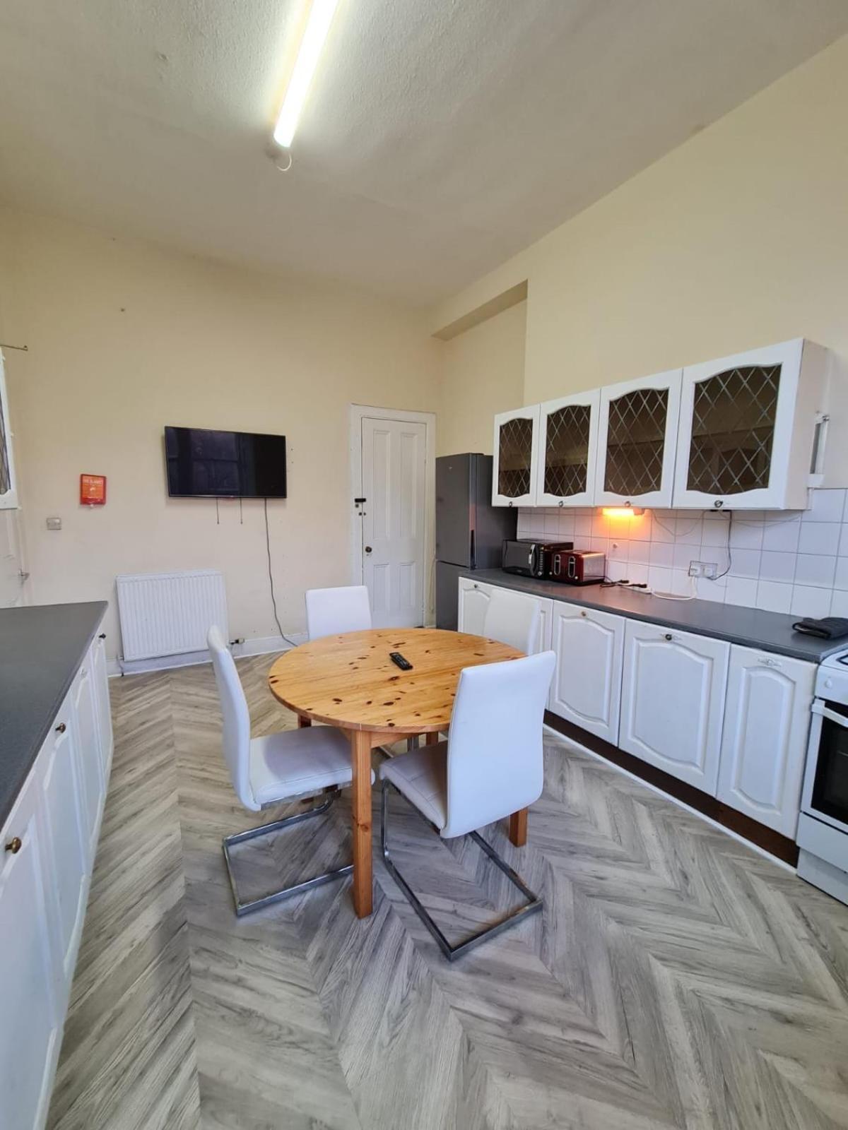 Apex Haymarket Station Apartment Edinburgh Eksteriør bilde